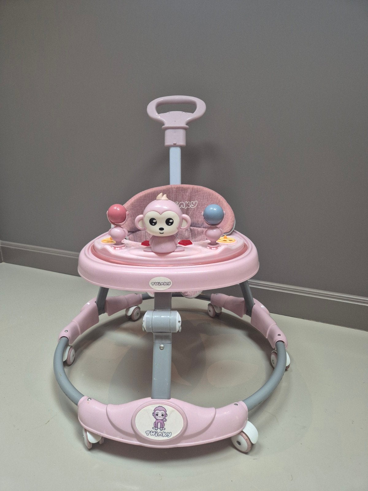 Roze Baby Loopstoel Twinky, Ophalen, Gebruikt