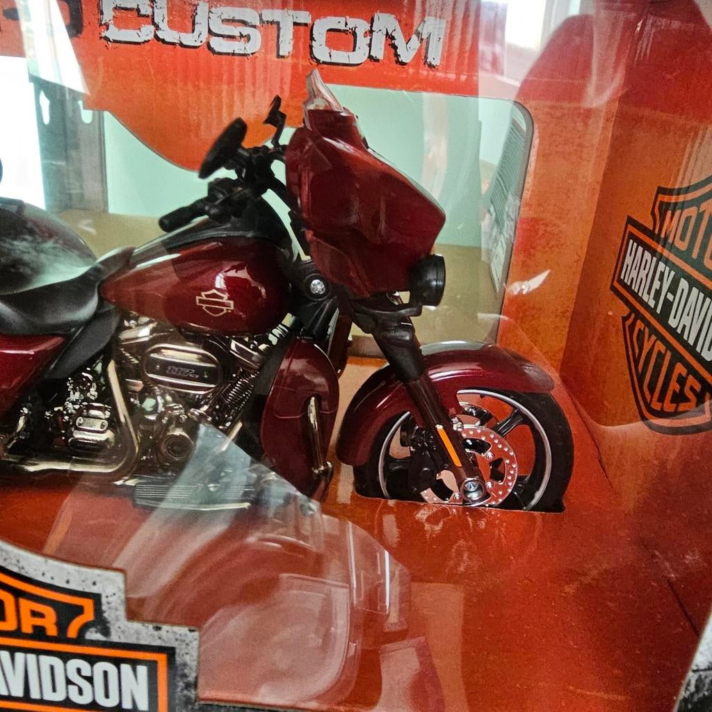 Maisto Harley-Davidson CVO Tri Glide 2021 schaalmodel, 1000 Maisto Way, Fontana, CA 92335, USA, Nieuw, Ophalen of Verzenden, Maisto International Inc.