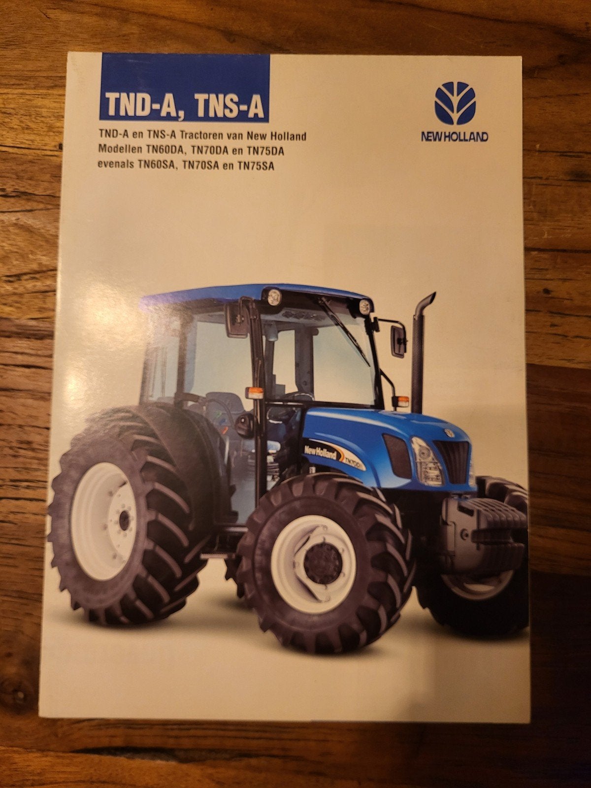 tractor folder New Holland TND-A, TNS-A, Ophalen of Verzenden