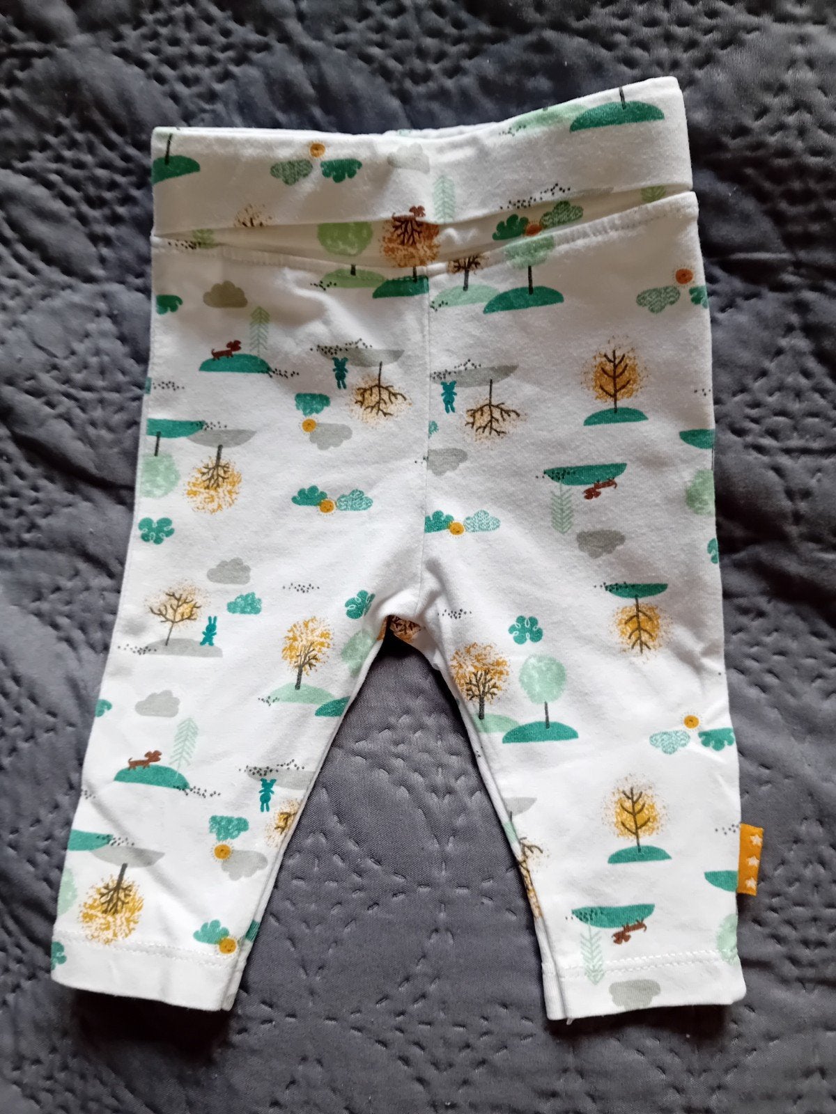 Hema legging maat 56 met boompjes print, Broekje, Jongetje of Meisje, Ophalen of Verzenden, Zo goed als nieuw
