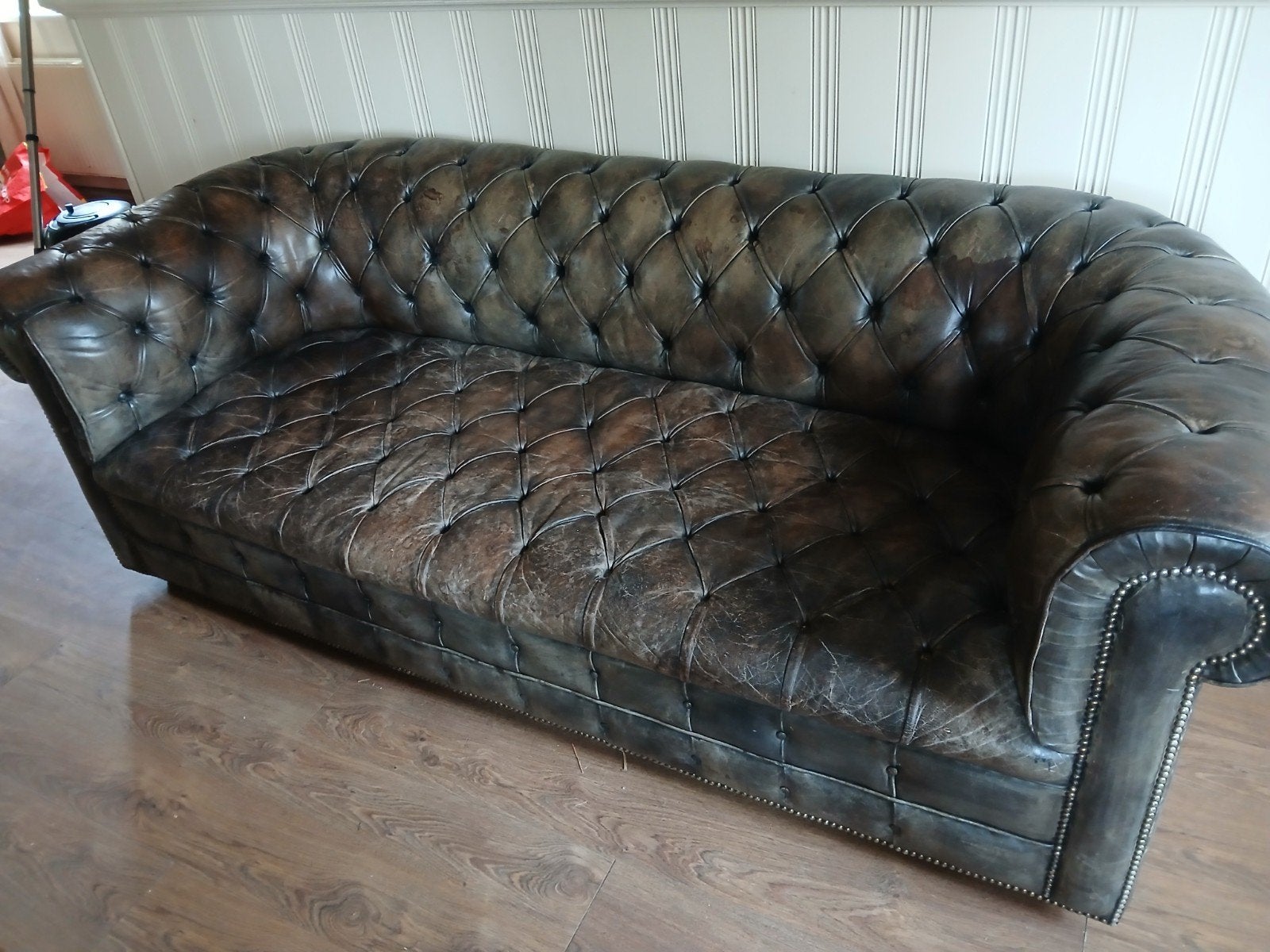 Vintage Leren Chesterfield Bank - 3-zits, Huis en Inrichting, Banken | Bankstellen, Gebruikt, Chesterfield, Vintage, Klassiek