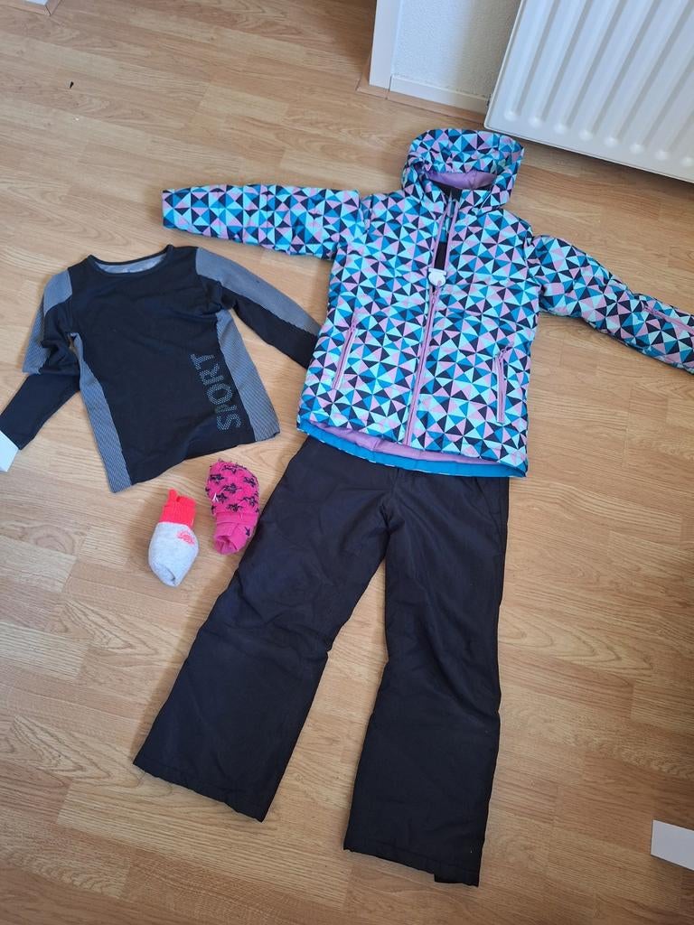 Skipak meisje 8-9 jaar maat 128/134, Kinderen en Baby's, Kinderkleding | Maat 128, Ophalen of Verzenden, Zo goed als nieuw, Meisje