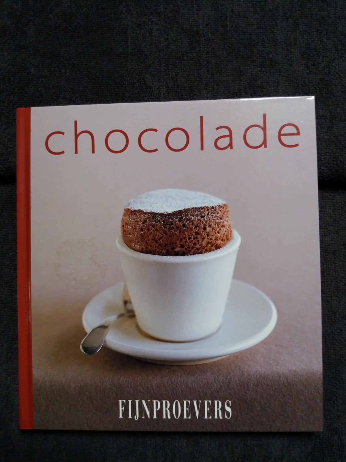 Chocolade Fijnproevers van Emmy Middelbeek., Boeken, Ophalen of Verzenden, Nieuw, Taart, Gebak en Desserts