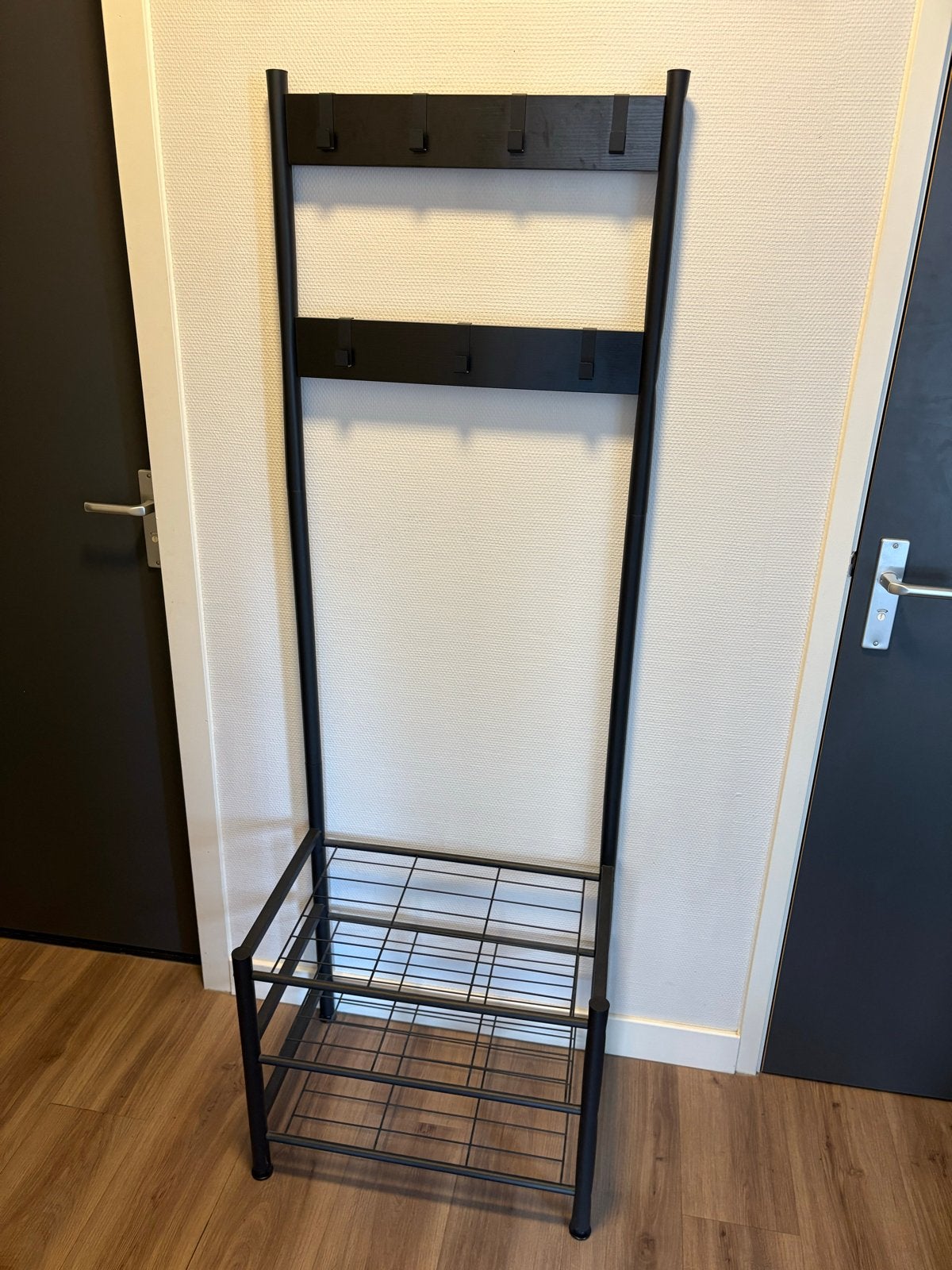 Halmeubel met kapstok en schoenenrek, Huis en Inrichting, Ophalen, Zo goed als nieuw, Metaal, Staande kapstok