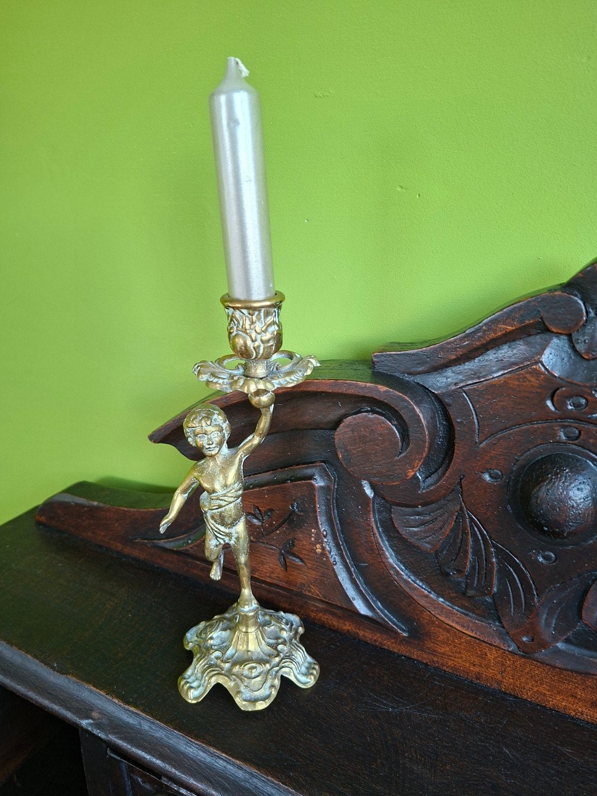 Antieke Koperen Kandelaar van een engel, Antiek en Kunst, Ophalen of Verzenden