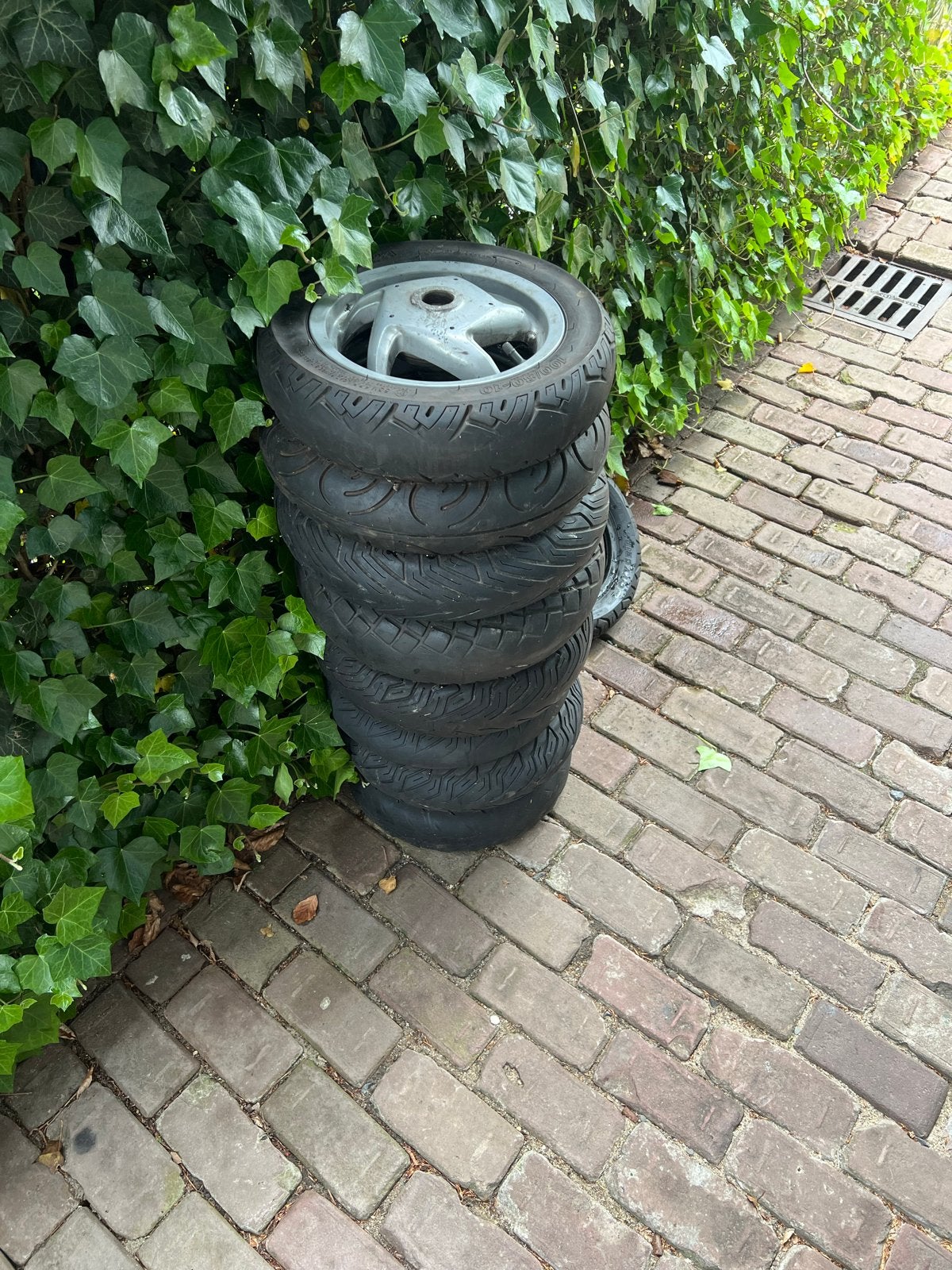 Velgen met banden voor Vespa, Zip, Sp98, Hexagon, Skipper,, Fietsen en Brommers, Brommeronderdelen | Scooters, Ophalen, Gebruikt