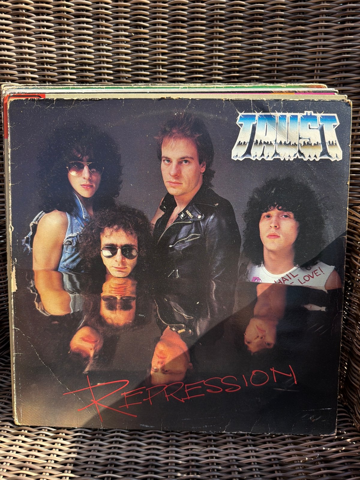 3.  Trust - Repression (Vinyl LP), Ophalen of Verzenden, Gebruikt, Hardrock