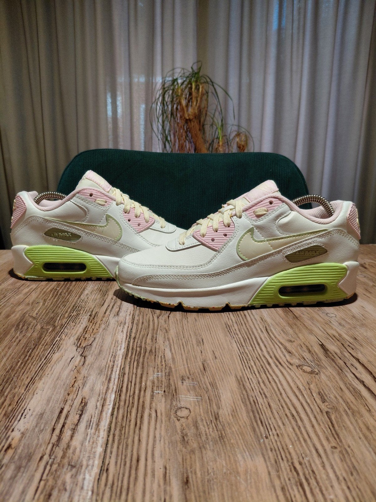 Nike Air Max 90 Leather Special Edition 'Honeydew' Size 39, Wit, Nike, Ophalen of Verzenden, Sneakers of Gympen