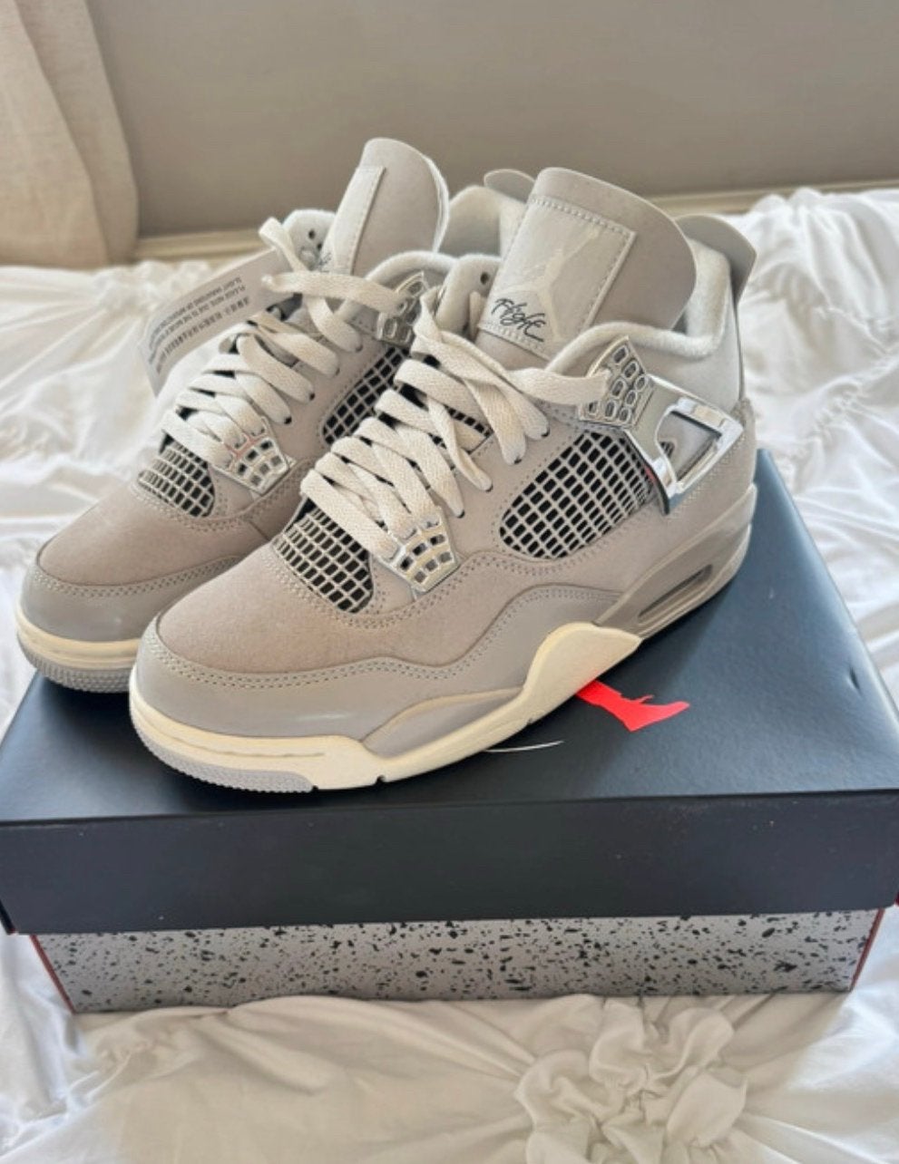 Jordan 4 Frozen Moments 38,5 – 1x gedragen + originele doos, Ophalen, Zo goed als nieuw, Schoenen