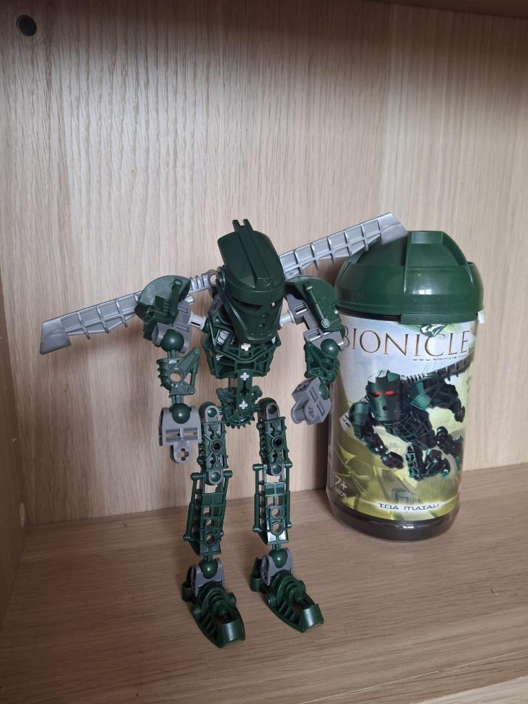 LEGO Bionicle 8605 – Toa Matau – Compleet doos & instr., Bionicle, Lego, Ophalen of Verzenden, Zo goed als nieuw