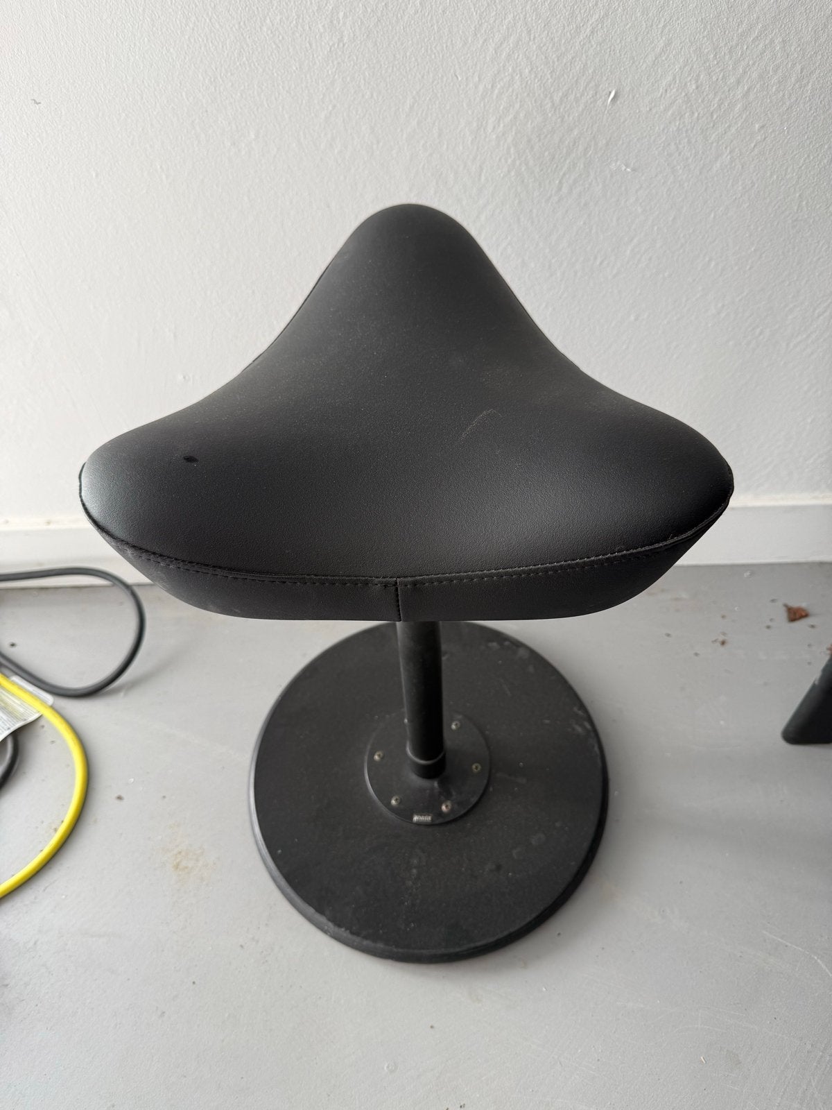 Varier Move Ergonomische Kruk - Zwart, Gebruikt, ., Zwart, Ophalen of Verzenden