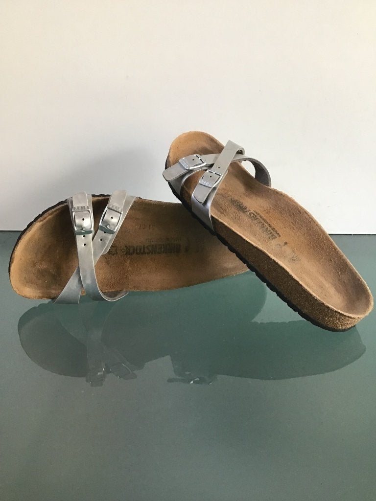 Birkenstock zilveren slippers 41 | Gratis verzenden, Slippers, Overige kleuren, Verzenden, Zo goed als nieuw