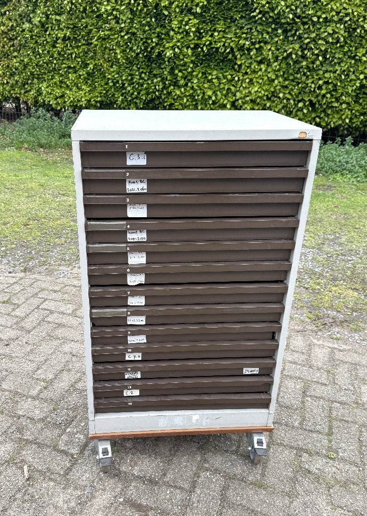 Hoge ladenkast 64x45xH113 met 13 laden. Op wielen., Huis en Inrichting, Kasten | Ladekasten, Ophalen, Gebruikt, 5 laden of meer