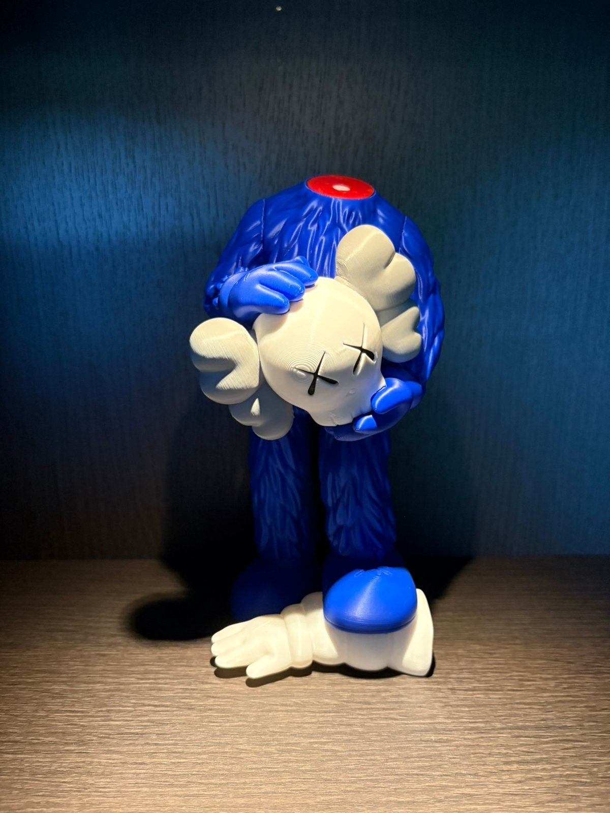 Kaws beeld, Blauw, Ophalen of Verzenden, Handgemaakt, 20 - 50 cm