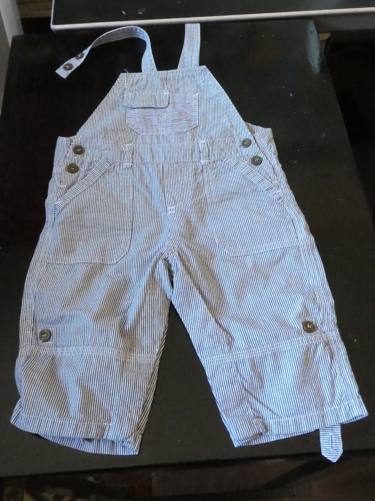 blauw/wit gestreepte tuinbroek , maat: 68, Kinderen en Baby's, Babykleding | Maat 68, Gebruikt, Broekje, Born2bwild, Ophalen of Verzenden