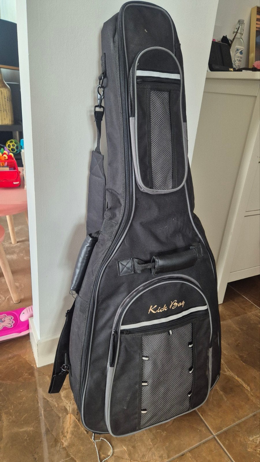 Gitaartas / Gigbag - Zwart met grijs, merk Kick Bag, Ophalen, Gebruikt, Overige typen, Met koffer