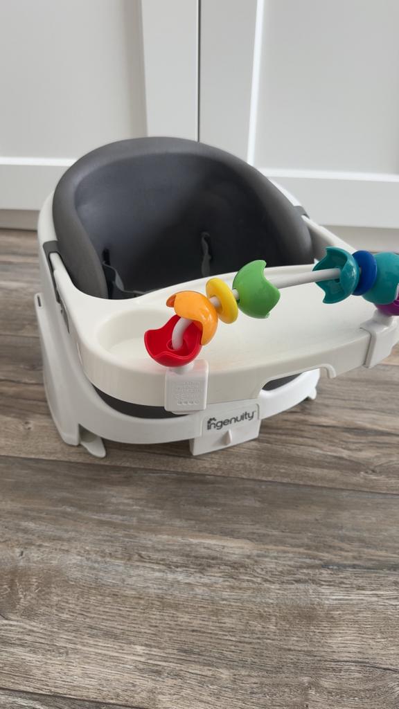 Ingenuity Baby Base 2-in-1 Zitje met Speelgoed, Ophalen of Verzenden, Zo goed als nieuw, Overige typen, Afneembaar eetblad