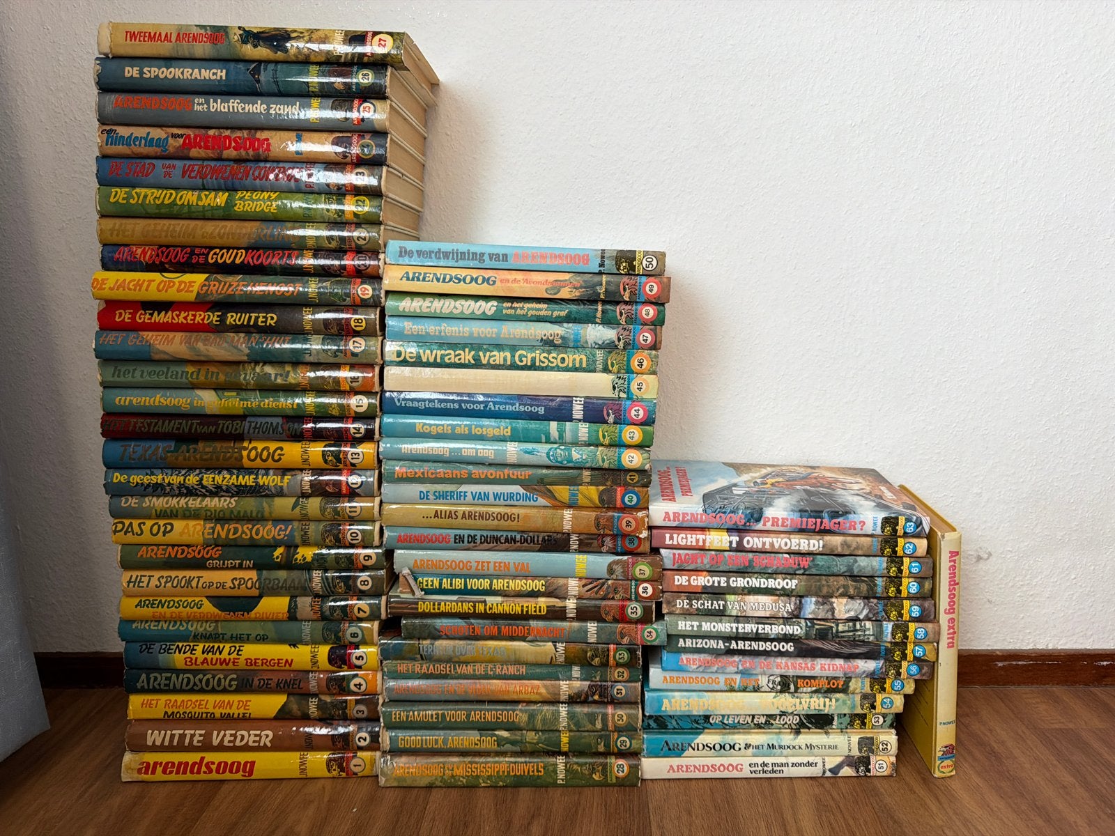 Complete collectie Arendsoog boeken 1 tm 63 + arendsoog extr, Ophalen, Gelezen
