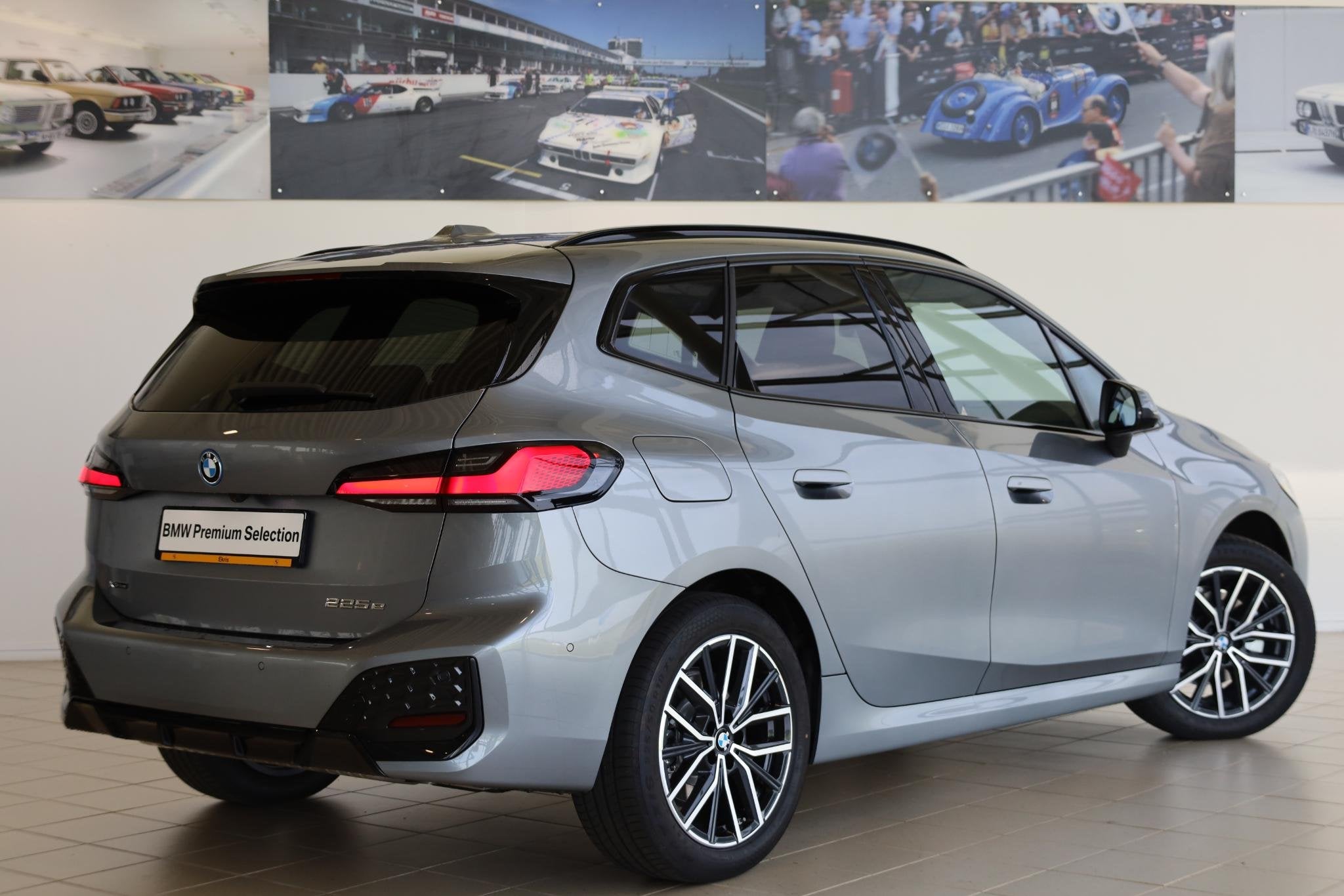 BMW 2 Serie Active Tourer 225e xDrive M Sport Pro | Panorama, Automaat, 150 min, Bedrijf, Vierwielaandrijving
