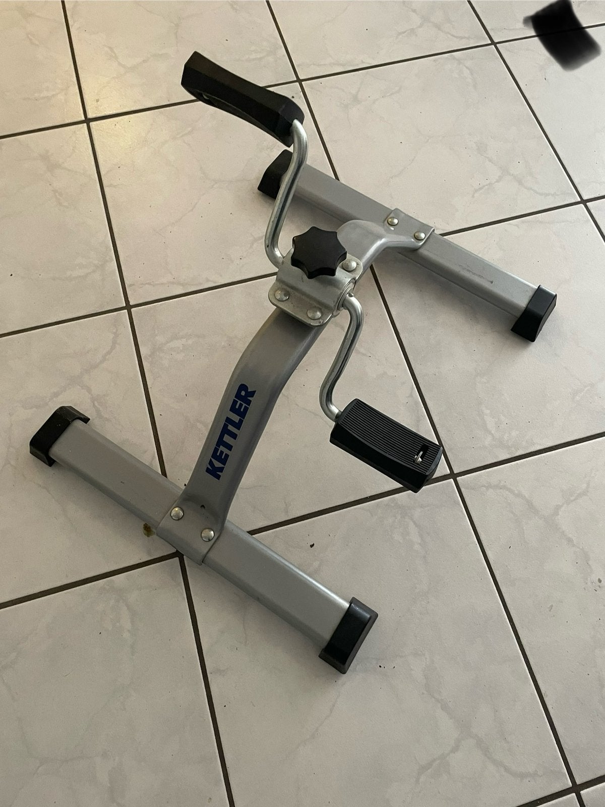 Kettler Mini Hometrainer als nieuw - Compact en Efficiënt, Ophalen of Verzenden, Zo goed als nieuw, Armen, Overige typen