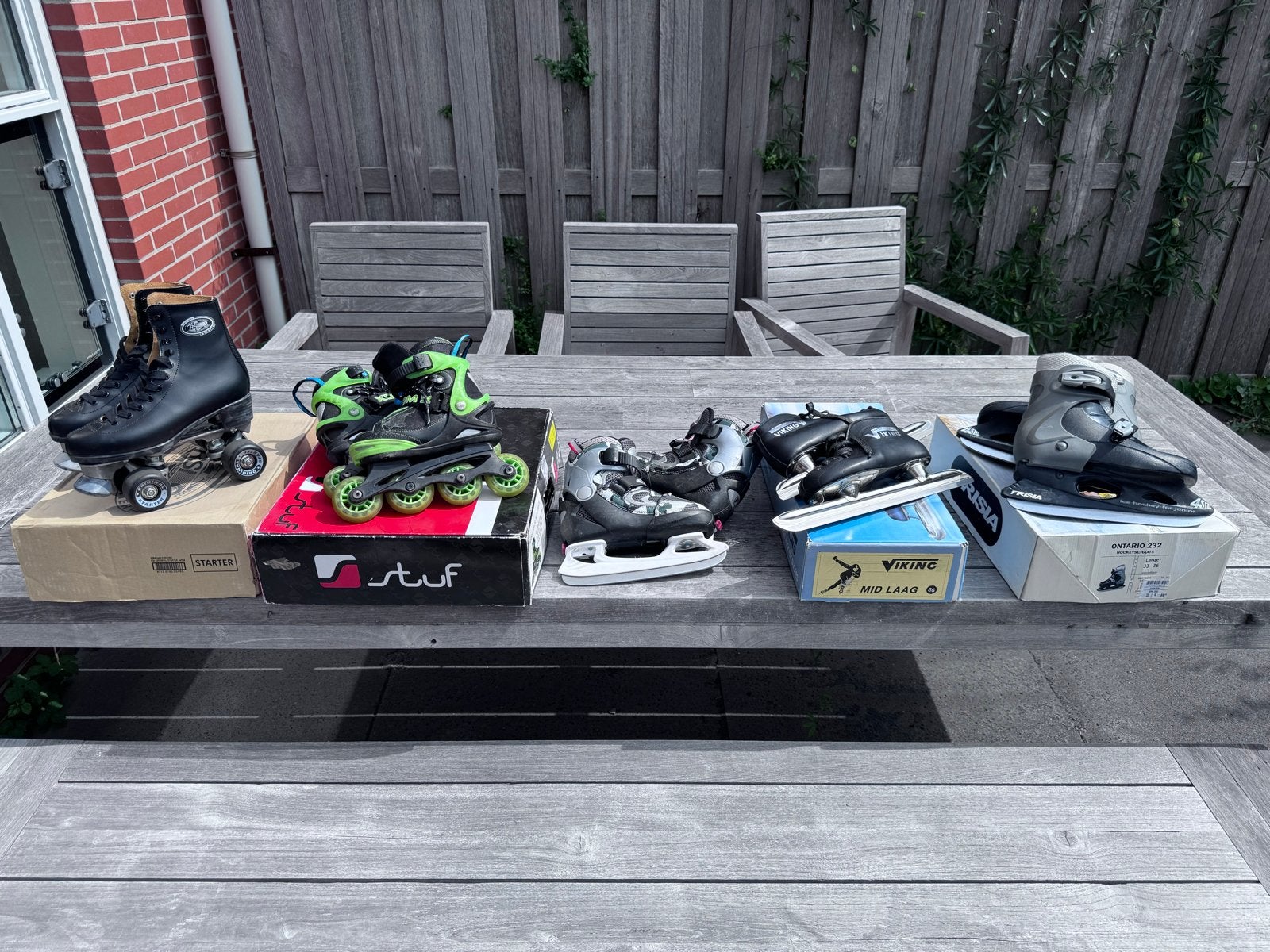 Diverse schaatsen en skates: kunst, inline, ijshockey, noren, Sport en Fitness, Schaatsen, Ophalen, Gebruikt, Kunstschaatsen, Viking