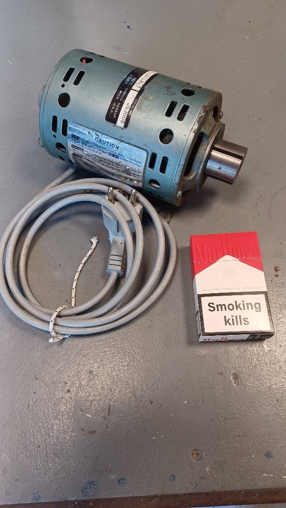 Elektromotor 220 Volt, Doe-het-zelf en Verbouw, Ophalen of Verzenden, Gebruikt, Elektromotor, 1800 rpm of meer