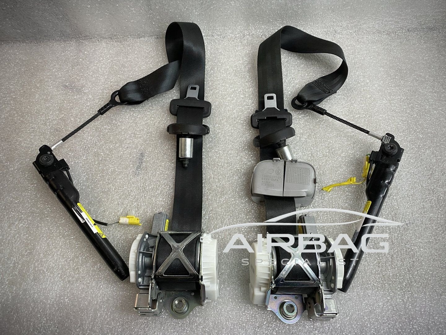 Fiat Panda 3 2013-2017 gordel set L&R 735634305 735634306, Gebruikt, -, -, Ophalen of Verzenden