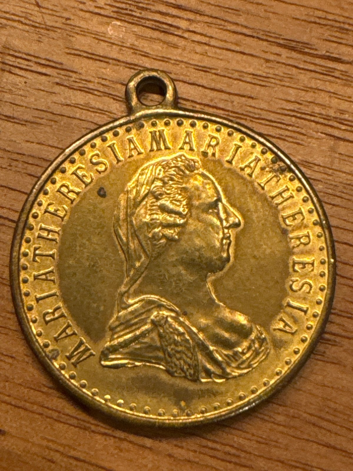 Maria Theresia Medaille 1760 - Gouden Kleur, Ophalen of Verzenden, Overige materialen, Buitenland