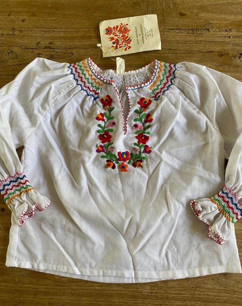 Geborduurde blouse Hongarije, Meisje, Overhemd of Blouse, Ophalen of Verzenden, Zo goed als nieuw
