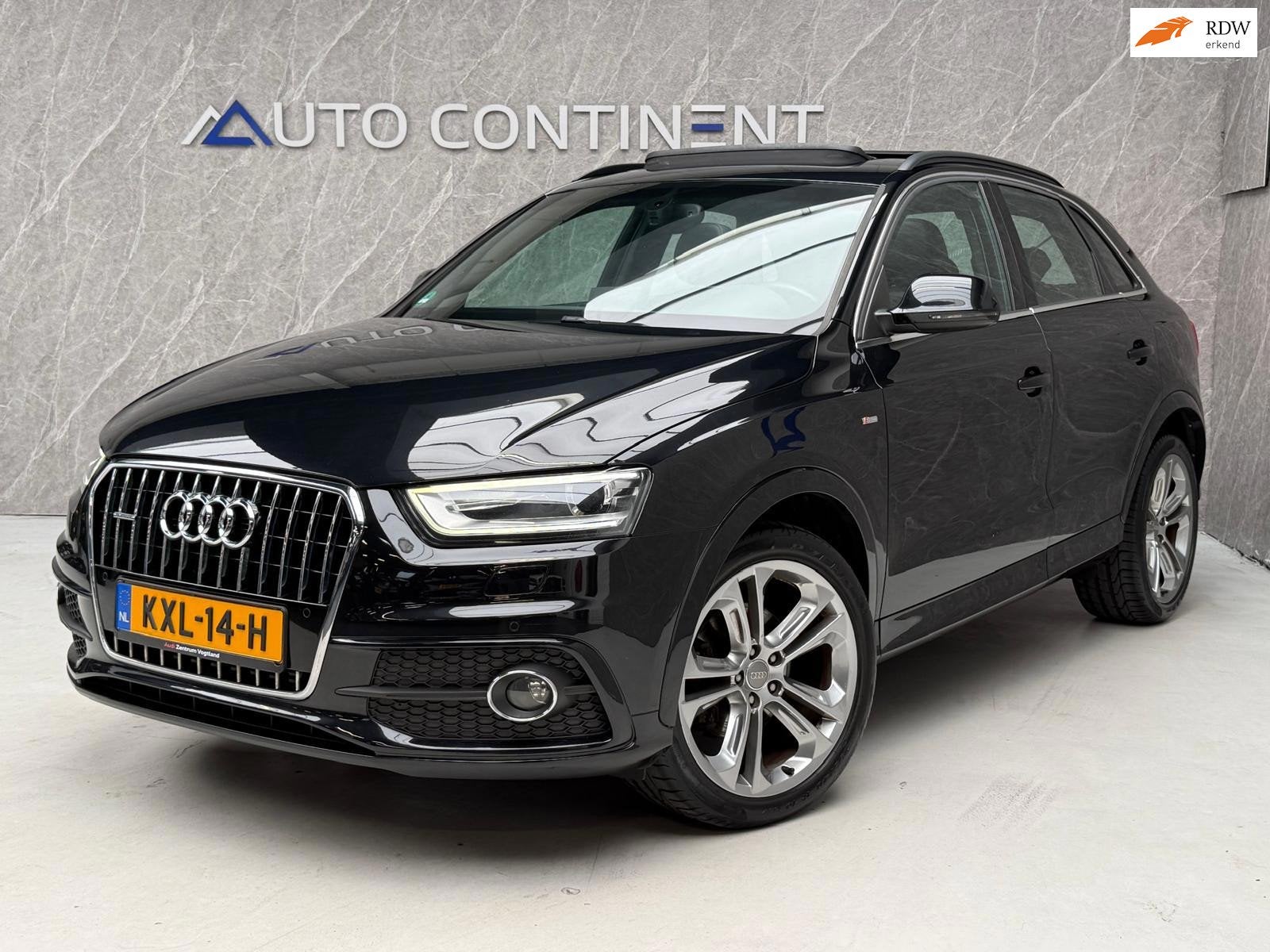 Audi Q3 2.0 TFSI quattro 2x S-Line / Onderhouden / Panorama, Auto's, Euro 5, Gebruikt, Zwart, 4 cilinders