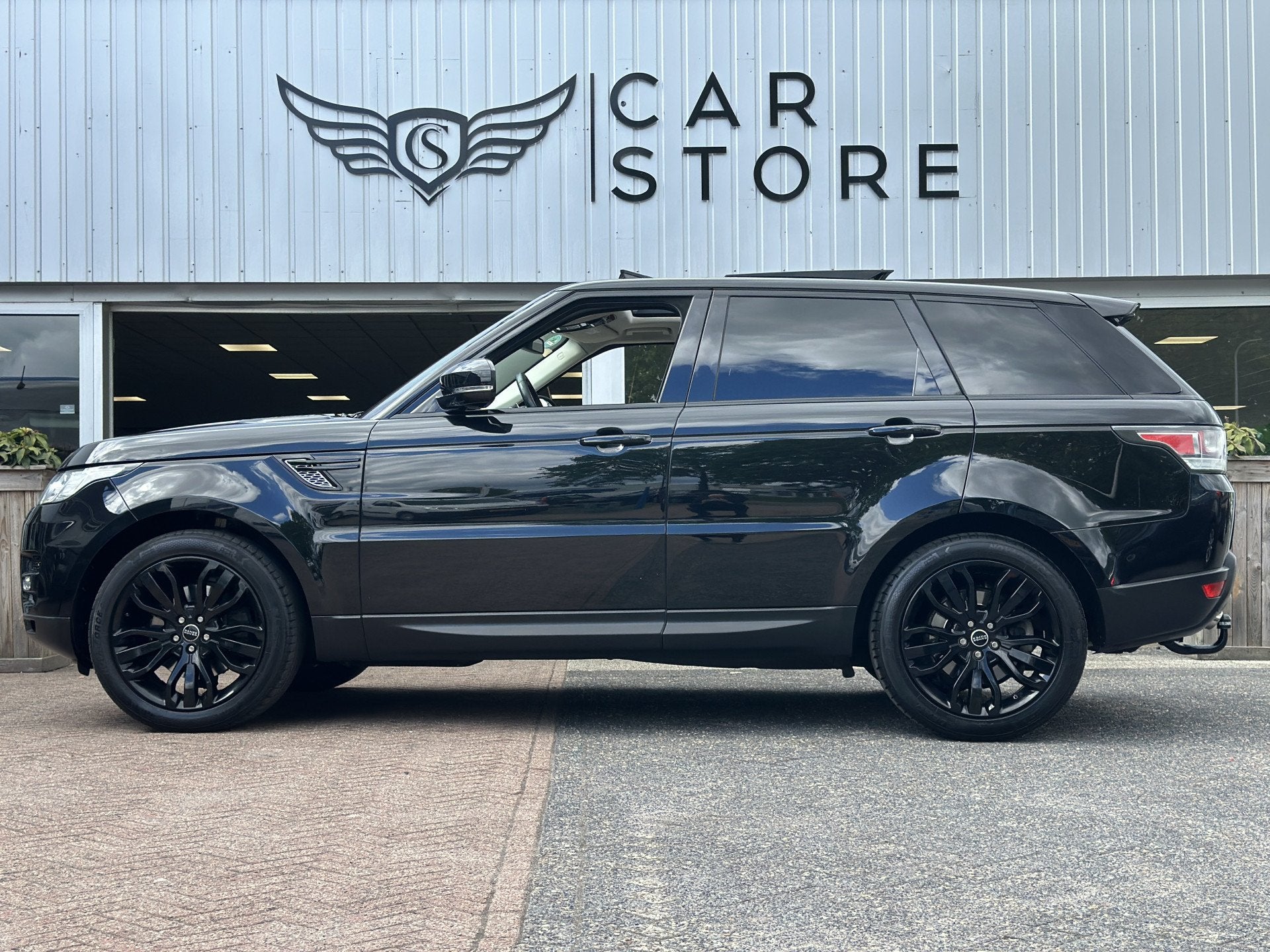 Land Rover Range Rover Sport 3.0 TDV6 HSE Dynamic |PANO|TREK, 249 pk, Gebruikt, 2993 cc, 255 €/maand