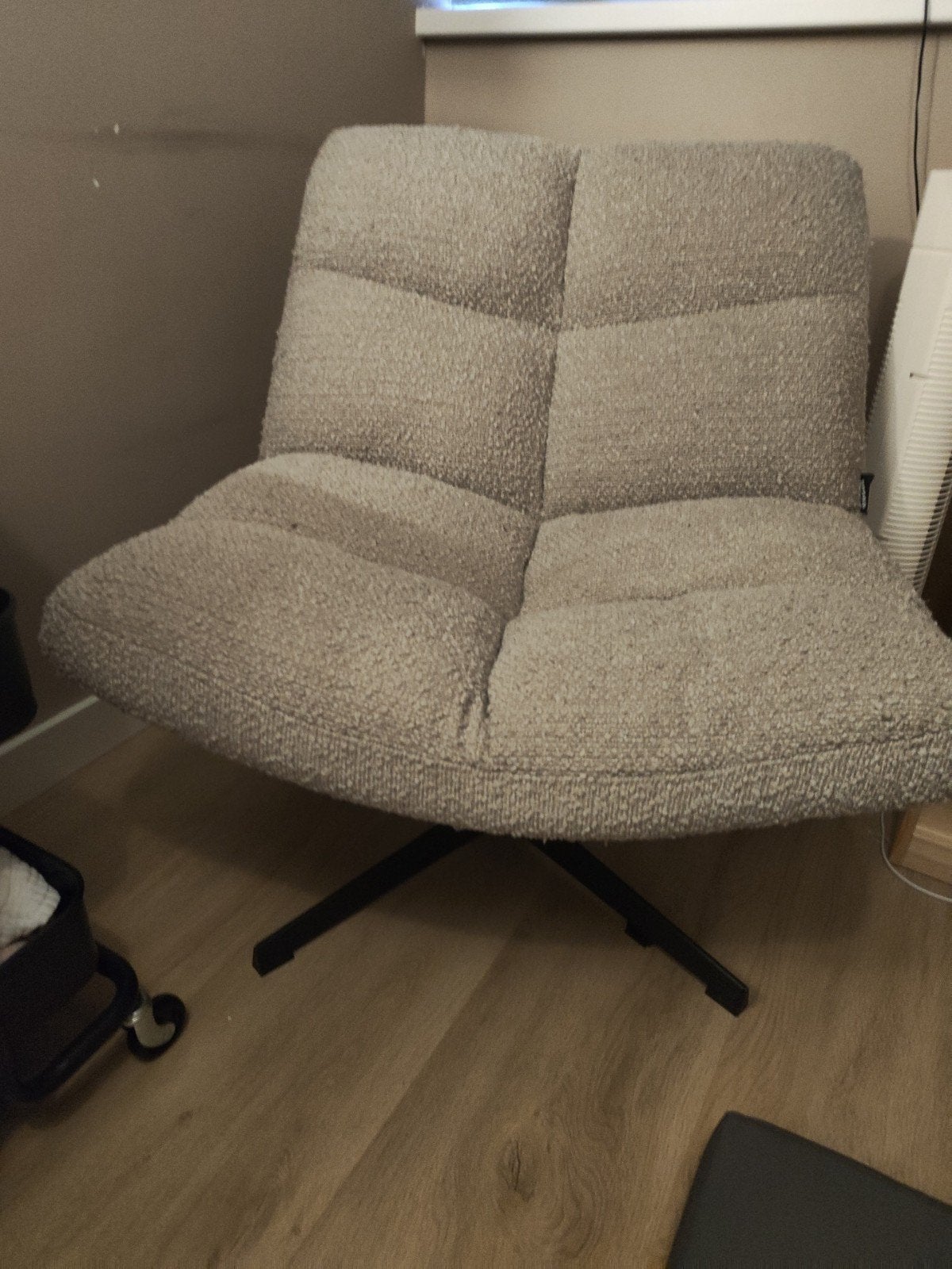 Draaifauteuil Woood bouclé grijs/beige - Zo goed als nieuw, Ophalen, Modern, Bouclé, 75 tot 100 cm, Zo goed als nieuw