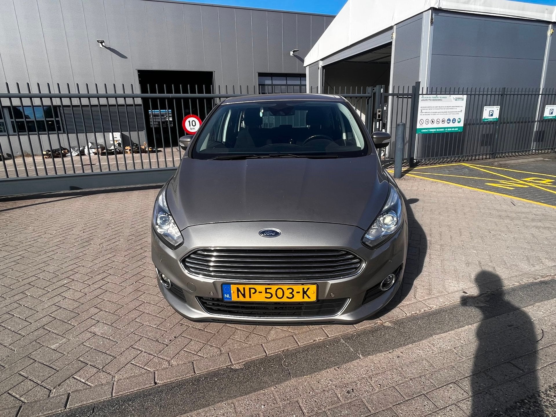 Ford S-Max 1.5 Titanium 7 persoons Geluid in motor, Auto's, Voorwielaandrijving, 15 km/l, Euro 6, 7 stoelen