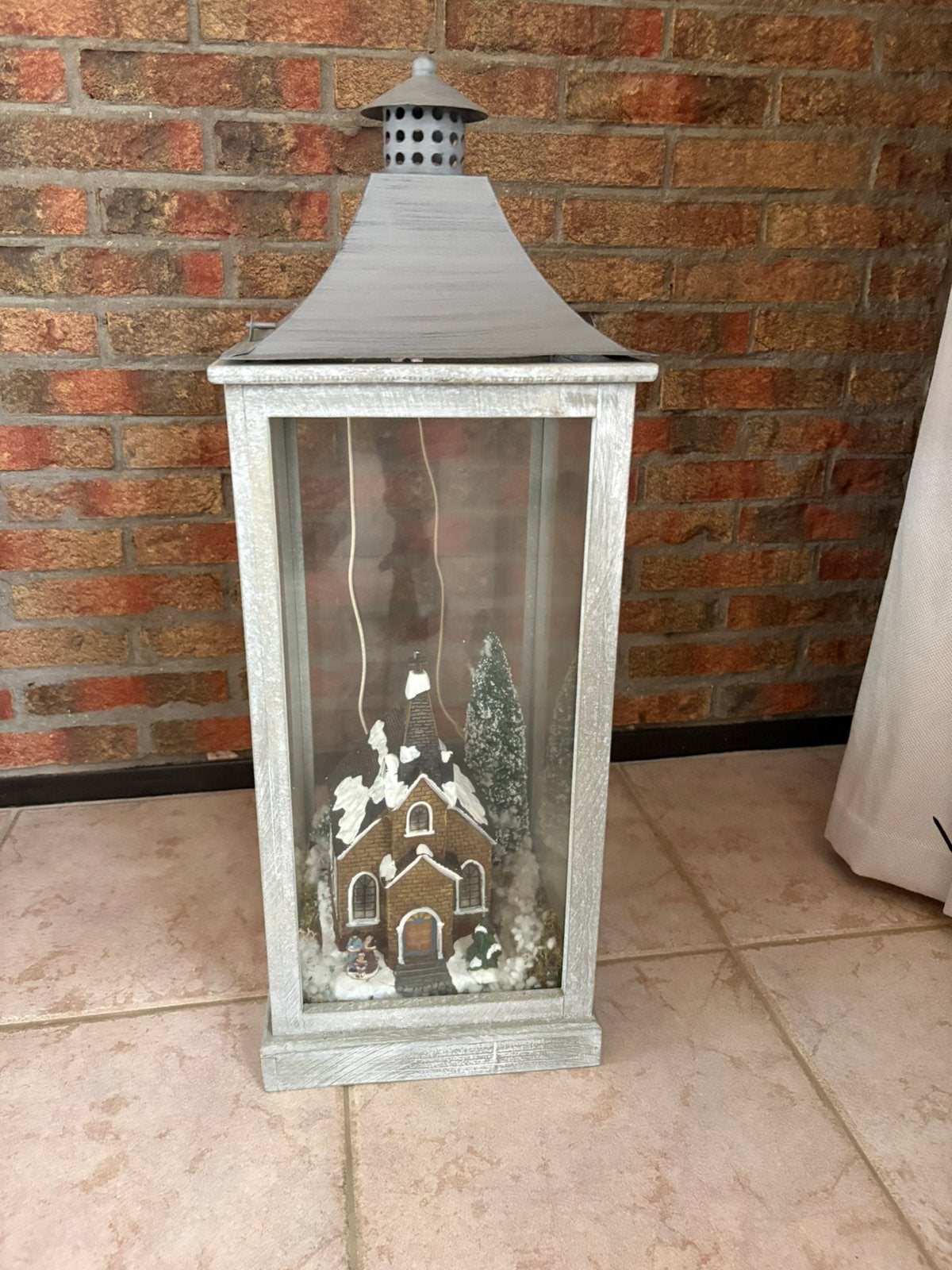 Mooie hoge lantaarn met verlicht kerst tafereel, Diversen, Ophalen, Gebruikt