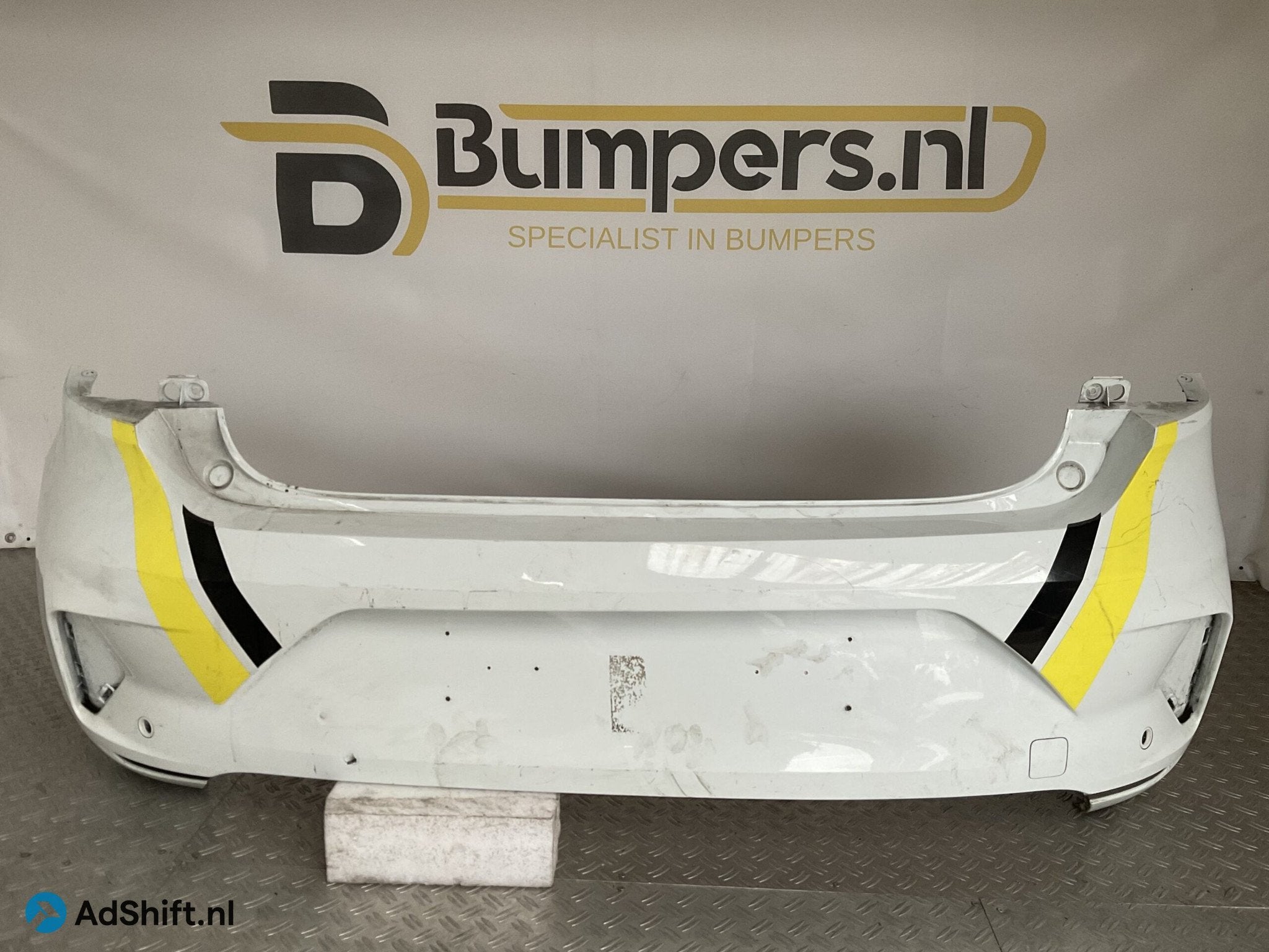 Bumper Renault Clio 5 22-25 Facelift 850237047R Achterbumper, Bumper