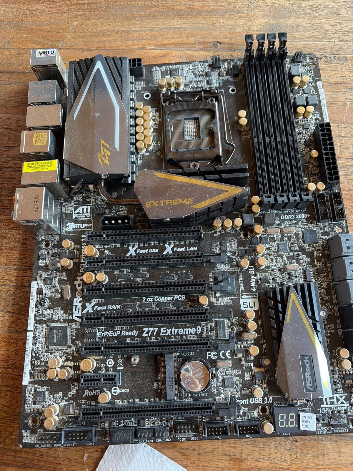 ASRock Z77 Extreme9 Moederbord - Perfect Werkend, Computers en Software, Moederborden, Ophalen of Verzenden, Zo goed als nieuw