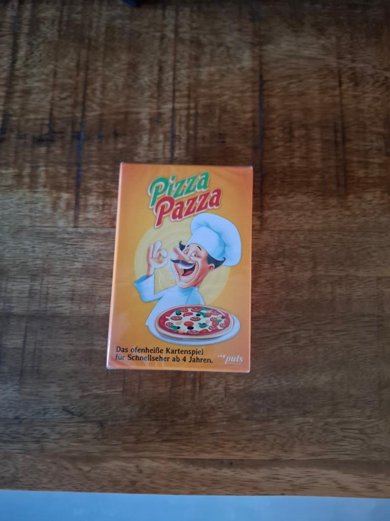 Pizza Pazza Kaartspel - Nieuw & Geseald Domino-achtig, Vijf spelers of meer, Ophalen of Verzenden, Nieuw, Puls