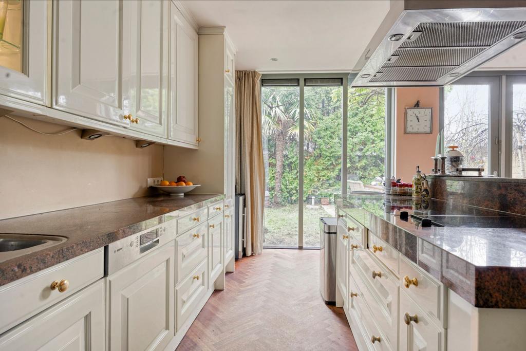 Luxe L-keuken met kookeiland en granieten blad, Ophalen, Gebruikt, U-keuken, Wit