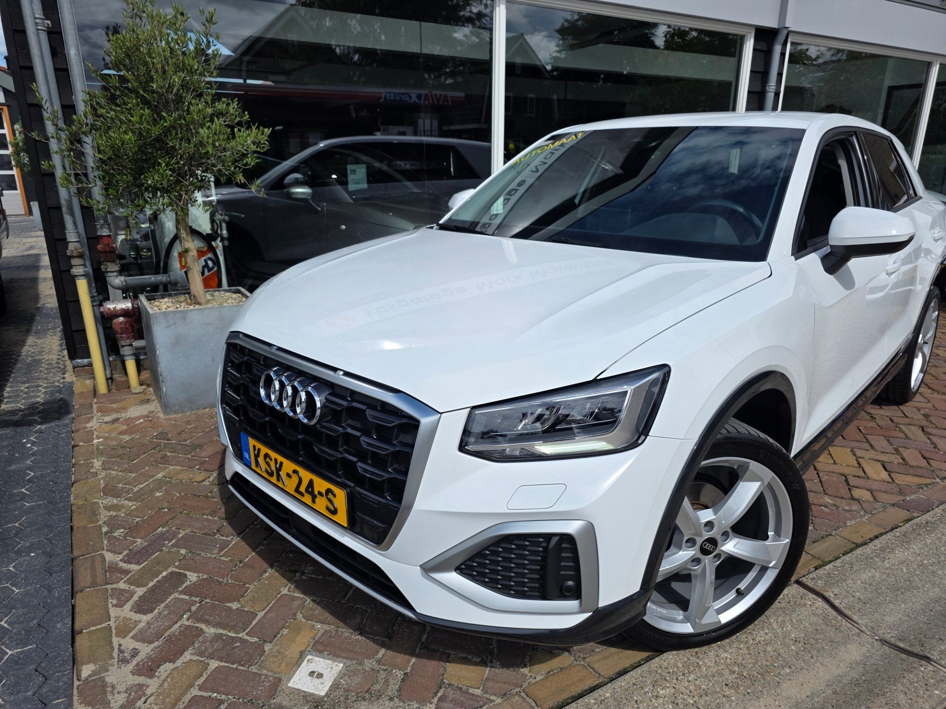 Audi Q2 35 TFSI S Edition,leuke auto met zeer weinig km, Auto's, 4 cilinders, 150 pk, Automatische klimaatregeling, Leder en Stof