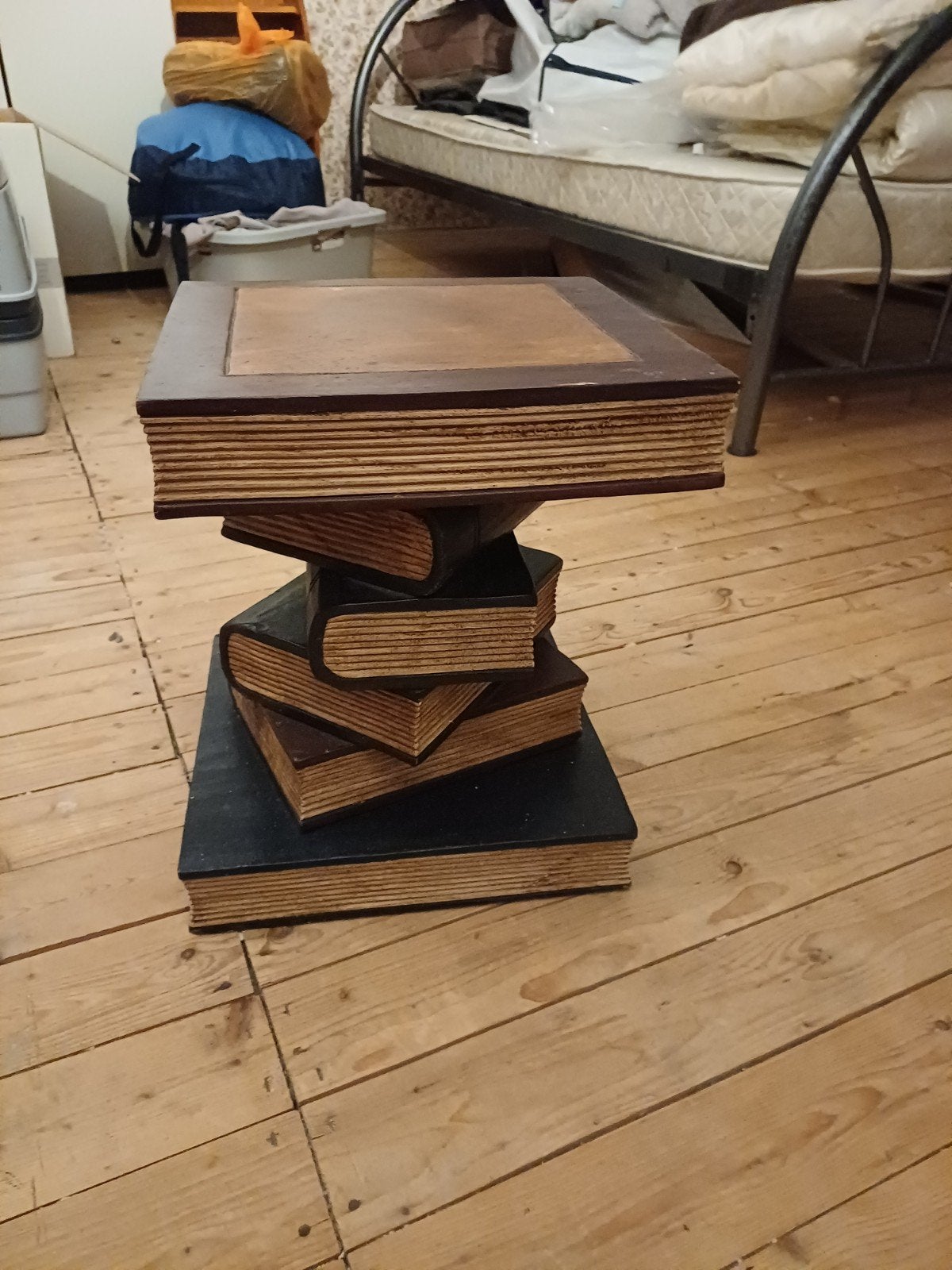 Houten boeken tafeltje, Antiek en Kunst, Antiek | Meubels | Tafels, Ophalen