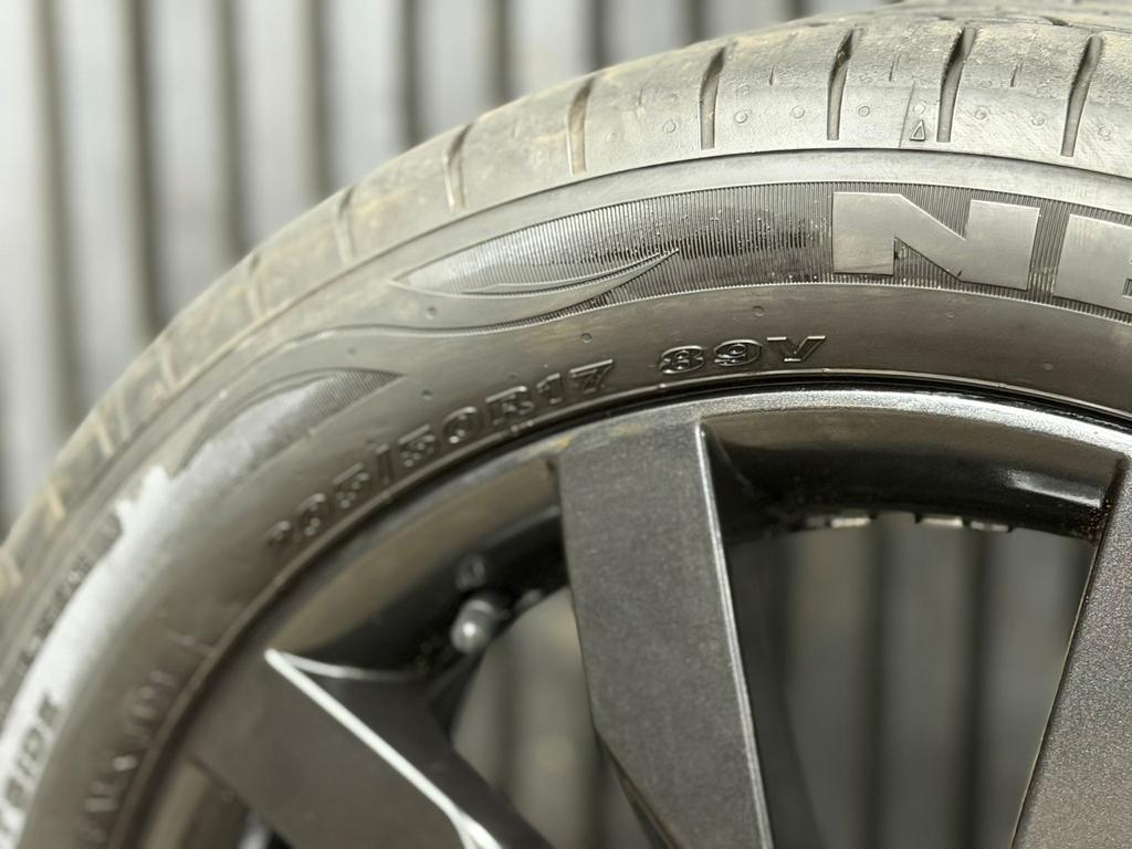17 inch Mooie Zomerset Skoda Octavia 6mm €599,-, Ophalen, Gebruikt, Zomerbanden, Band(en)