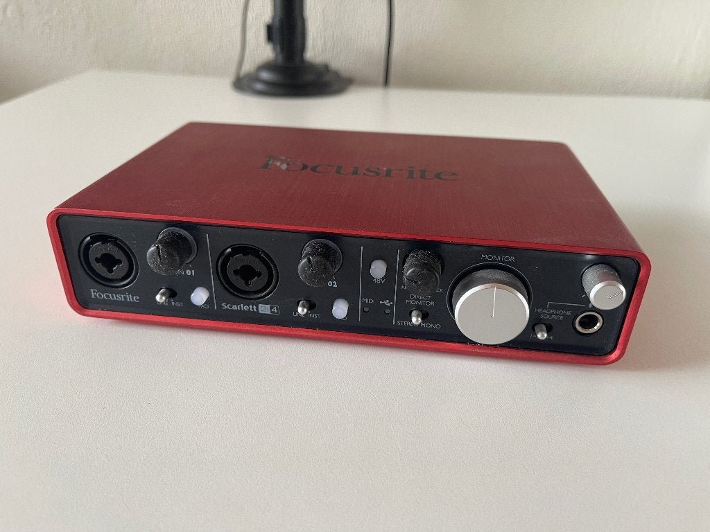 Focusrite Scarlett 2i4, Computers en Software, Geluidskaarten, Ophalen of Verzenden, Gebruikt, Extern, Focusrite