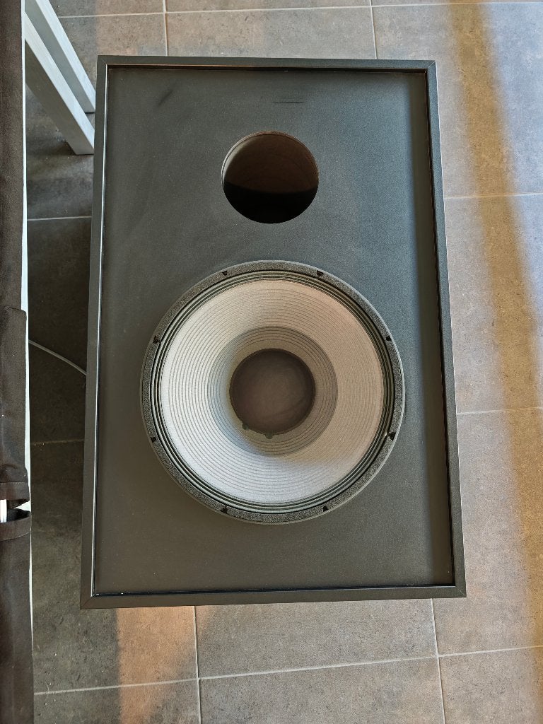 Ultieme Cinema Subwoofer set: 18" JBL 1600W sub + Versterker, 70 watt of meer, Overige spelers, Ophalen, Overige merken