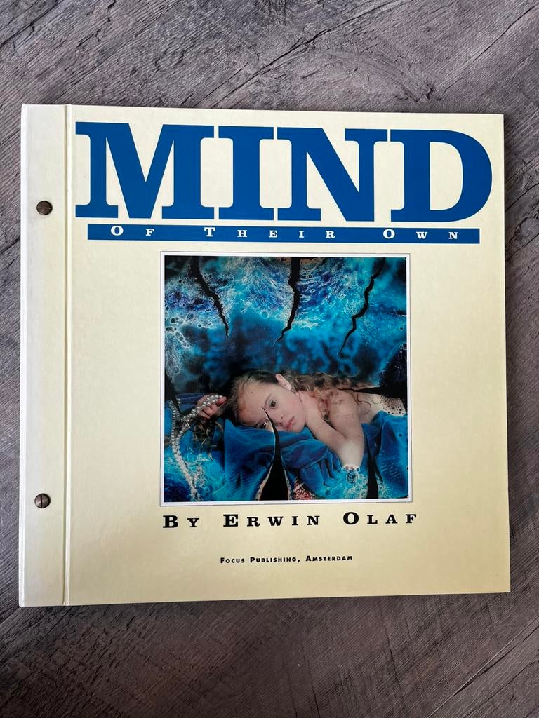 Mind by Erwin Olaf, Ophalen of Verzenden, Gelezen, Overige onderwerpen