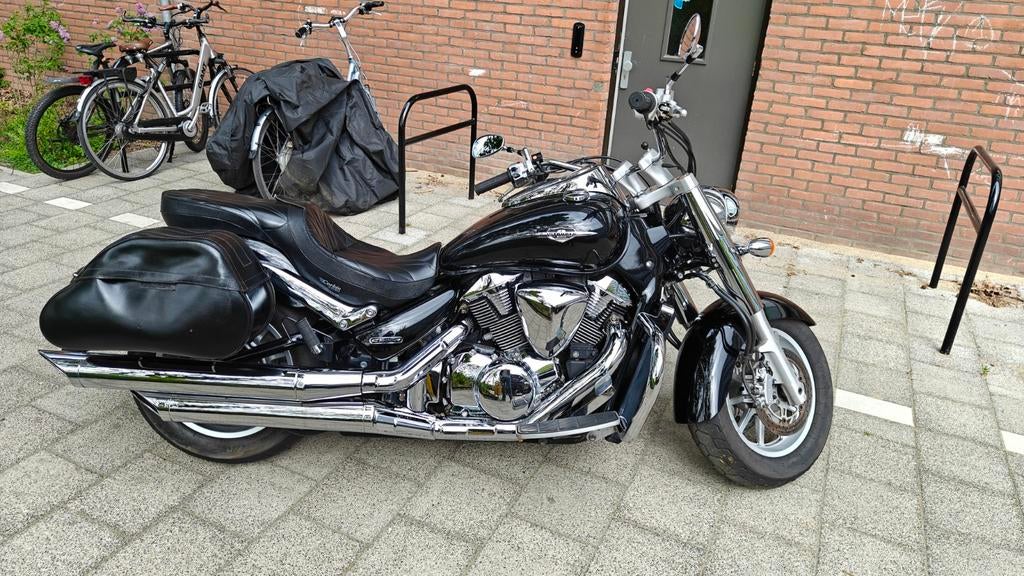Suzuki Intruder C1800R met extra's, Motoren, 2 cilinders, Particulier, Meer dan 35 kW, Handgeschakeld