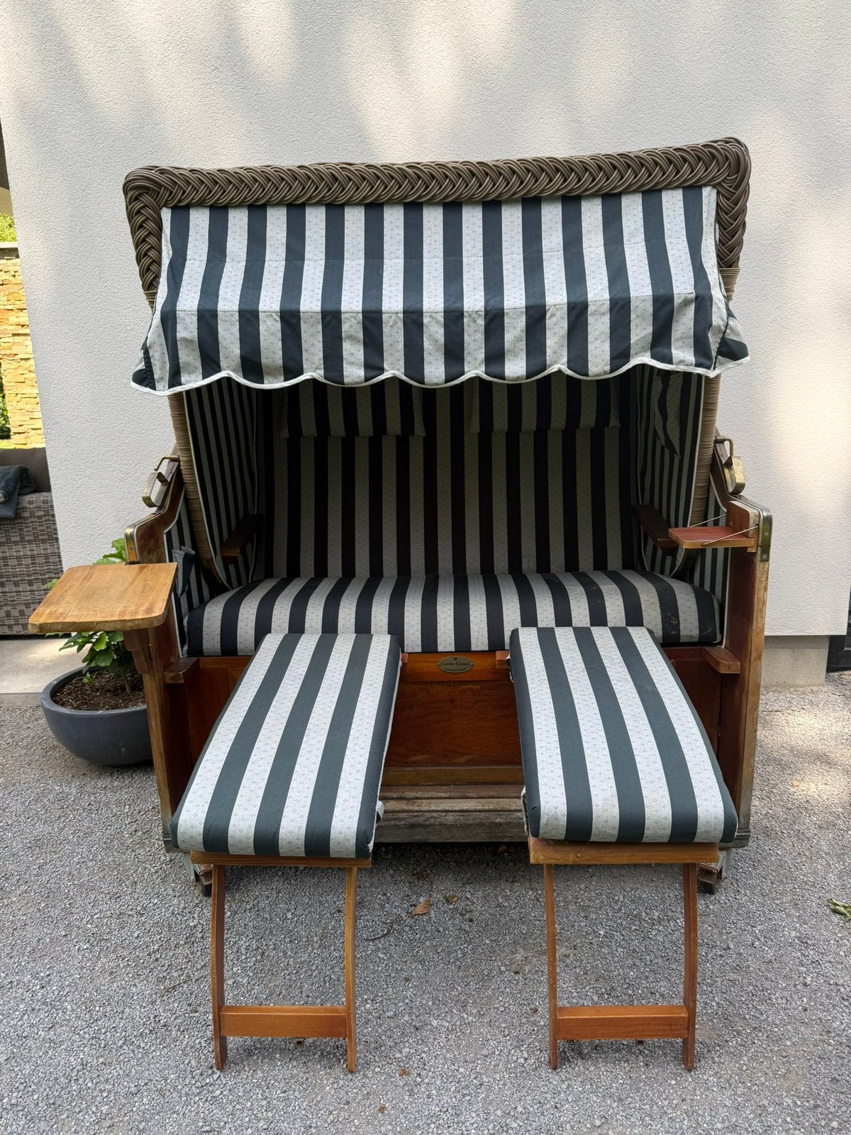 Garden Cocoon, Ophalen, Gebruikt