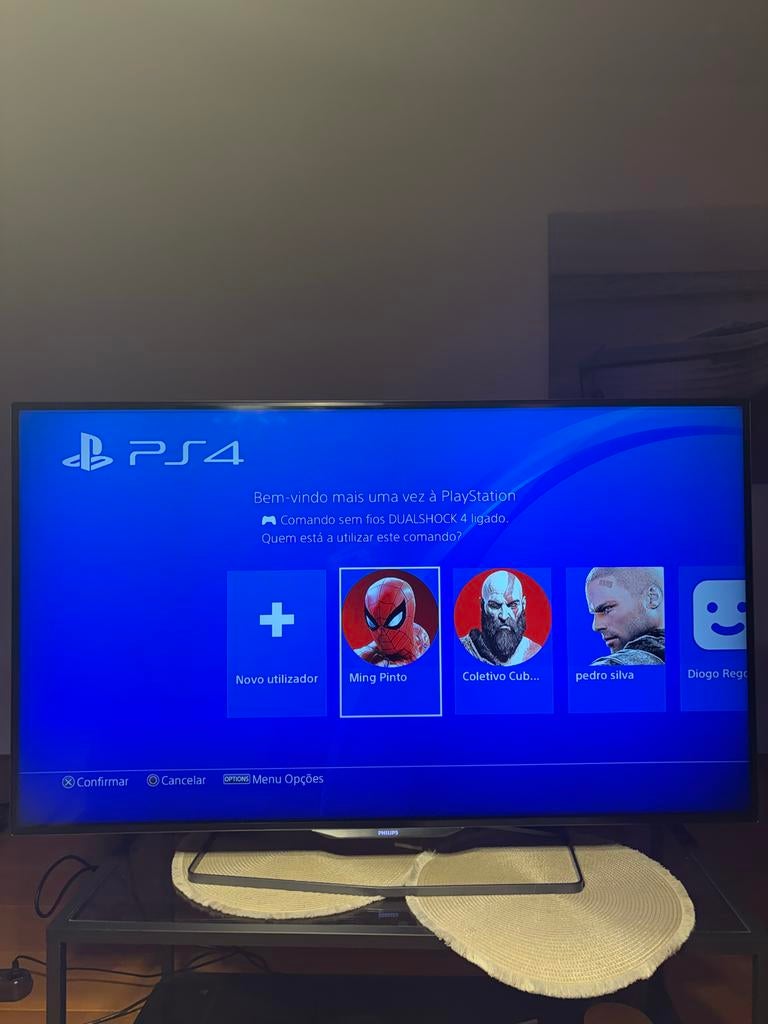 Philips TV 48 inch, Audio, Tv en Foto, Televisies, Gebruikt, LED, 100 cm of meer, Full HD (1080p), Philips, 50 Hz, Smart TV, Ophalen of Verzenden