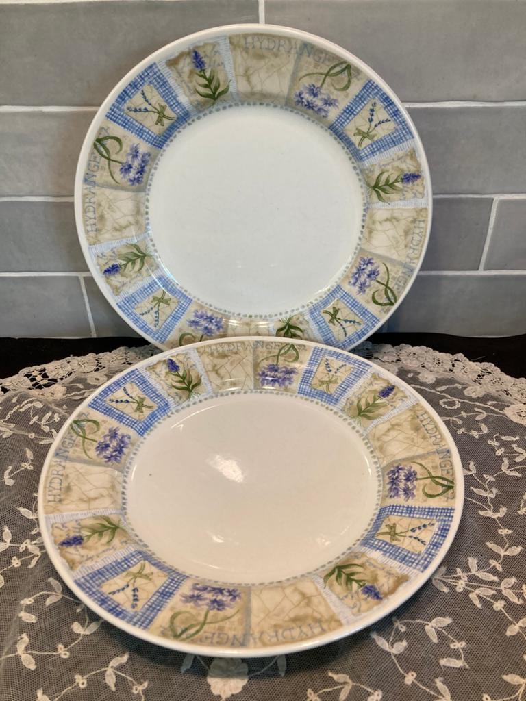 Dinerbord Churchill (060824), Gebruikt, Ophalen of Verzenden, Bord(en), Overige stijlen