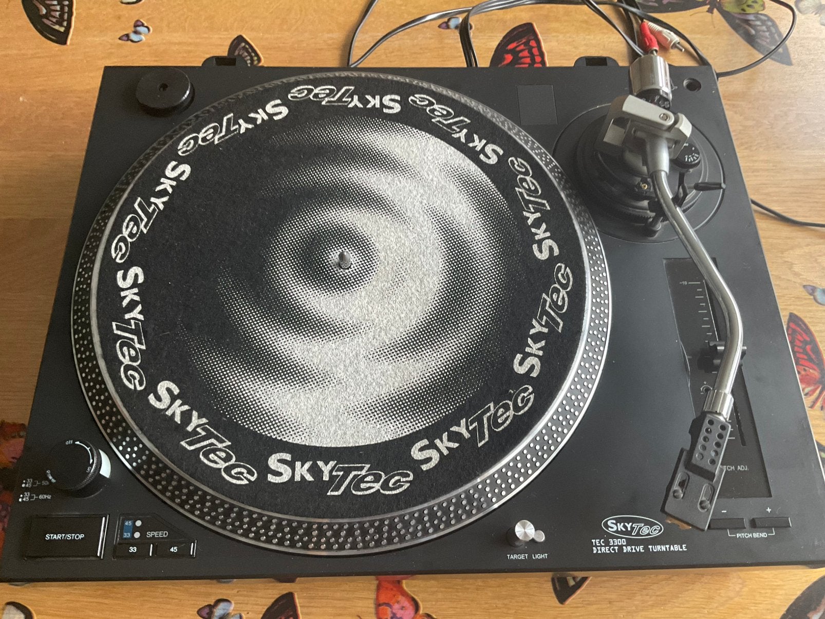 Te koop Sky Tec Tec 3300 platenspeler, Muziek en Instrumenten, Dj-sets en Draaitafels, Ophalen of Verzenden, Zo goed als nieuw