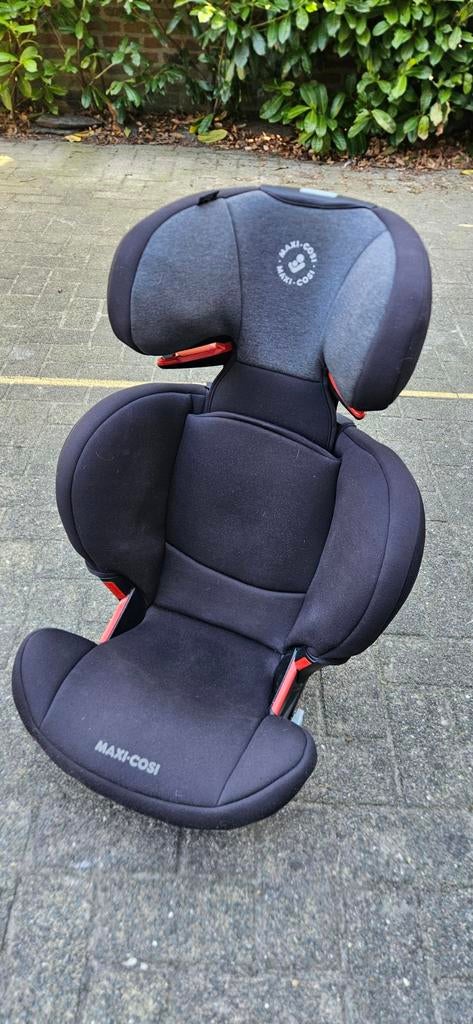Maxi-Cosi Rodifix Authentic Black kinderstoel 15-36kg, Ophalen, Autogordel of Isofix, 15 t/m 36 kg, Verstelbare rugleuning